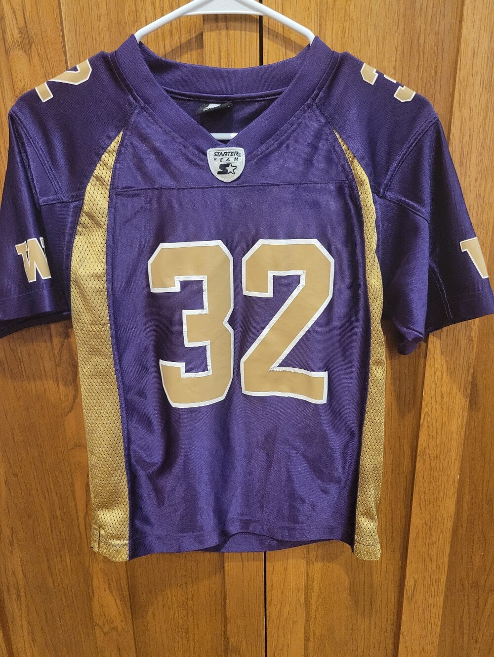 Youth Huskeys Jersery.  Starter Brand Size 12/14